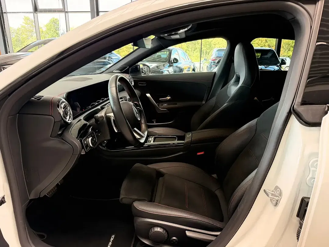 Mercedes-Benz CLA 250 - Thumbnail 21