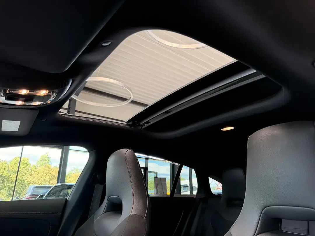 Mercedes-Benz CLA 250 - Thumbnail 7