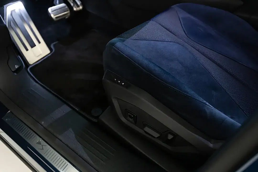 DS Automobiles N°8 - Thumbnail 13