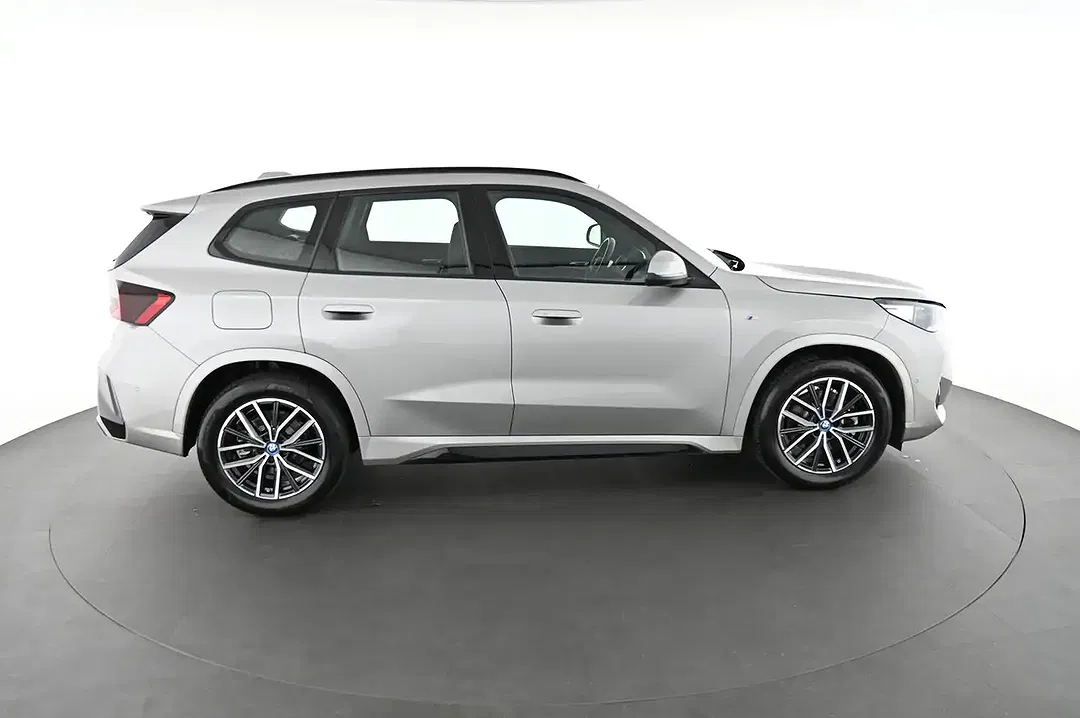BMW X1 AUT xDrive M Sport - Thumbnail 6