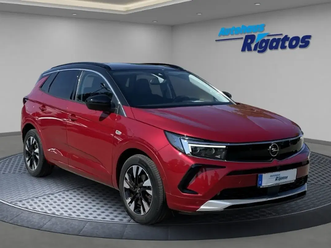Opel Grandland X 1.2 Turbo Elegance - foto 1