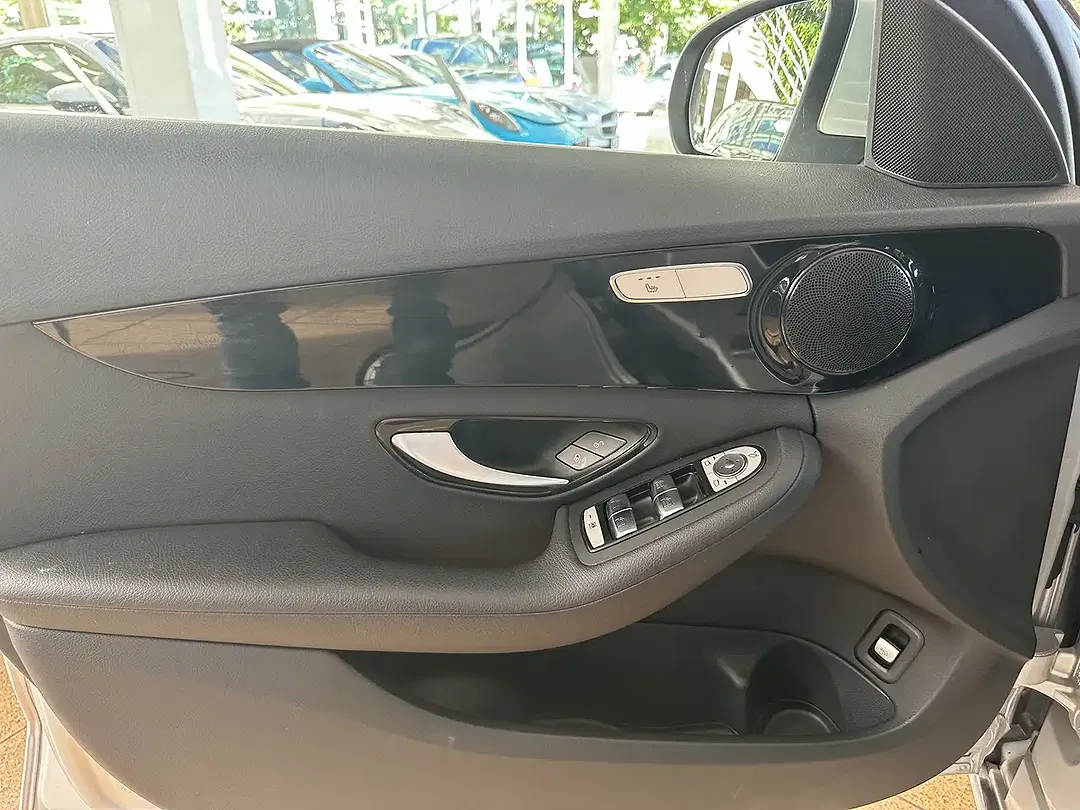 Mercedes-Benz C 220 - Thumbnail 15