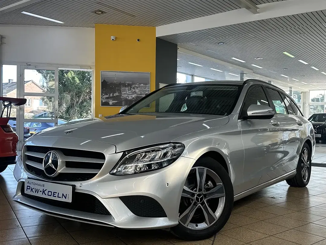 Mercedes-Benz C 220 - Thumbnail 6