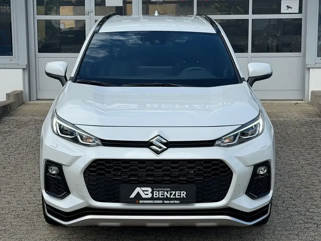Suzuki Across Hybrid Comfort+ - Thumbnail 3