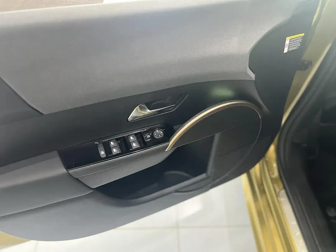 Lancia Ypsilon LX - Thumbnail 14