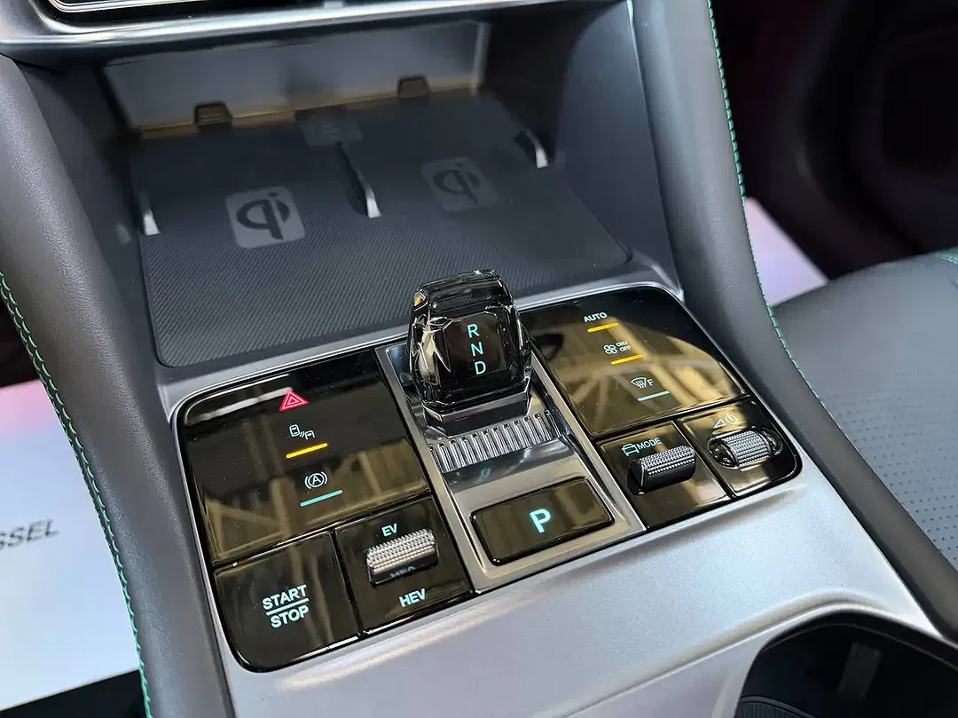 BYD Seal U PHEV Boost - foto 15