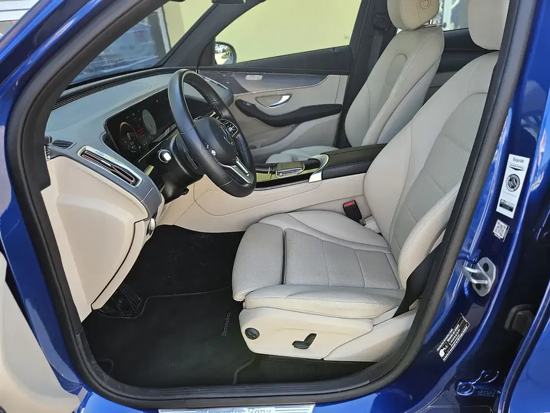 Mercedes-Benz EQC 400 4MATIC - Thumbnail 10