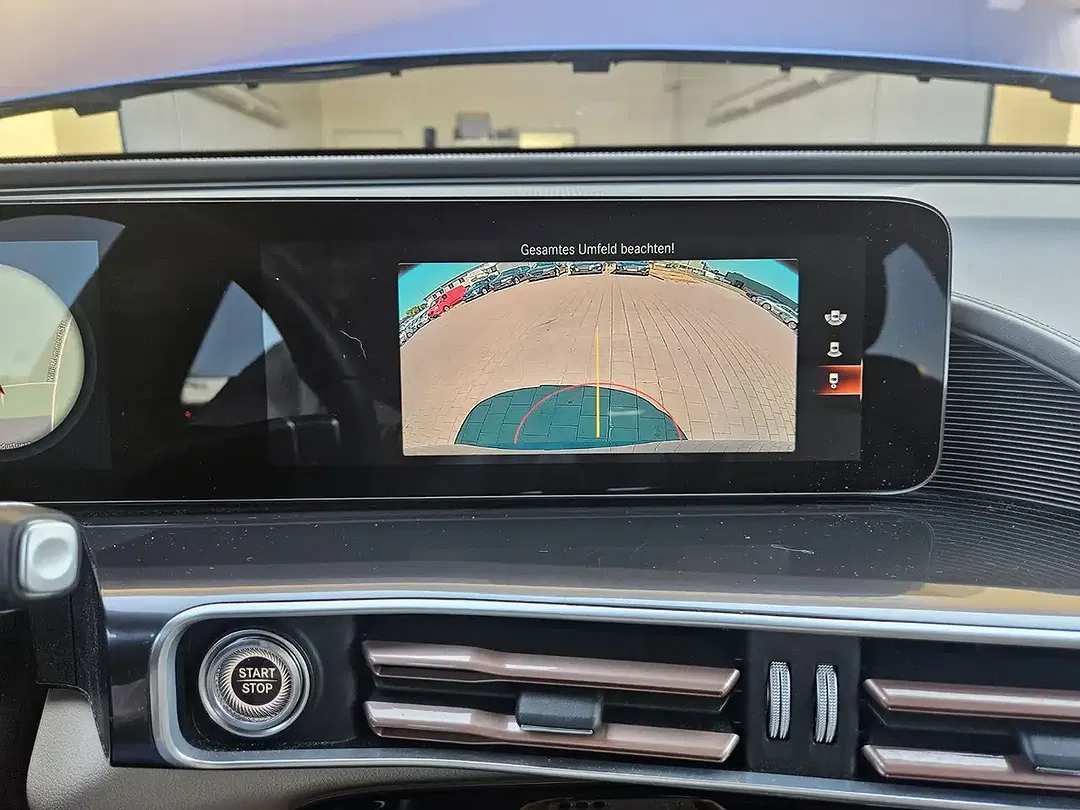 Mercedes-Benz EQC 400 4MATIC - Thumbnail 19