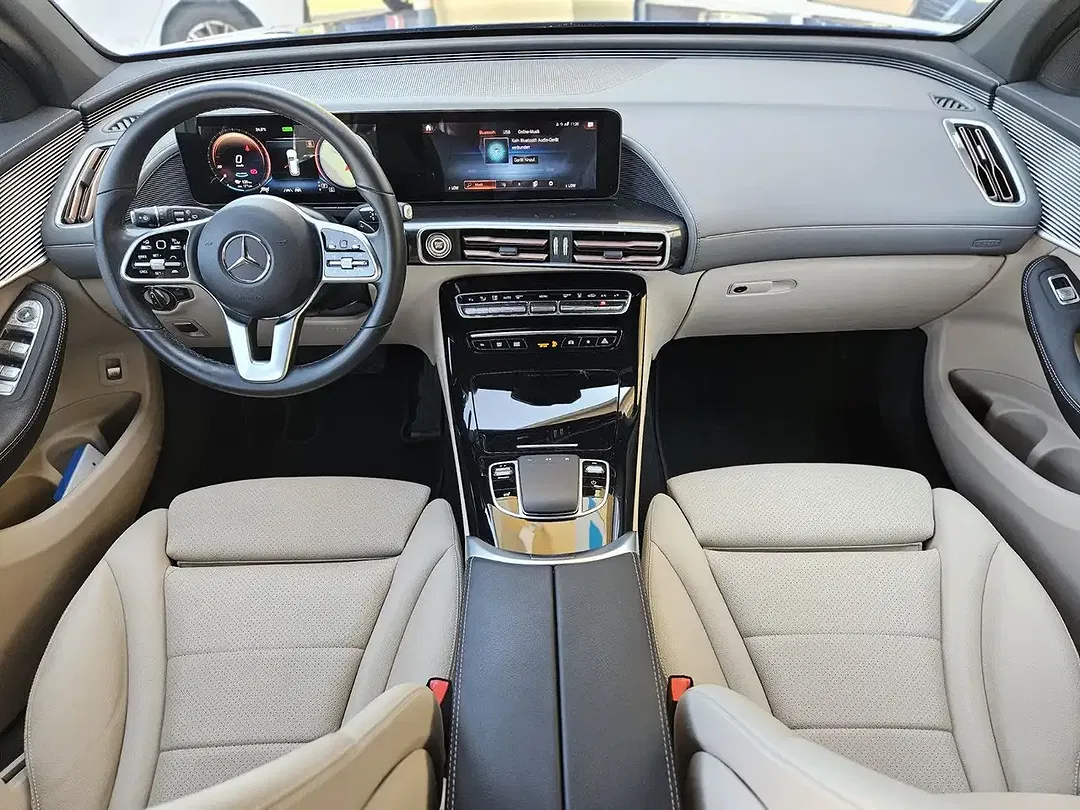 Mercedes-Benz EQC 400 4MATIC - Thumbnail 9