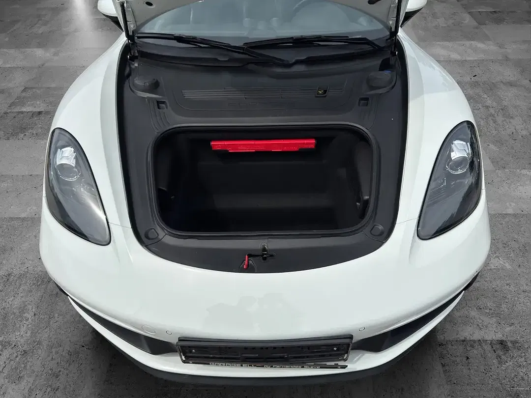 Porsche Cayman 4.0 GTS - Thumbnail 9