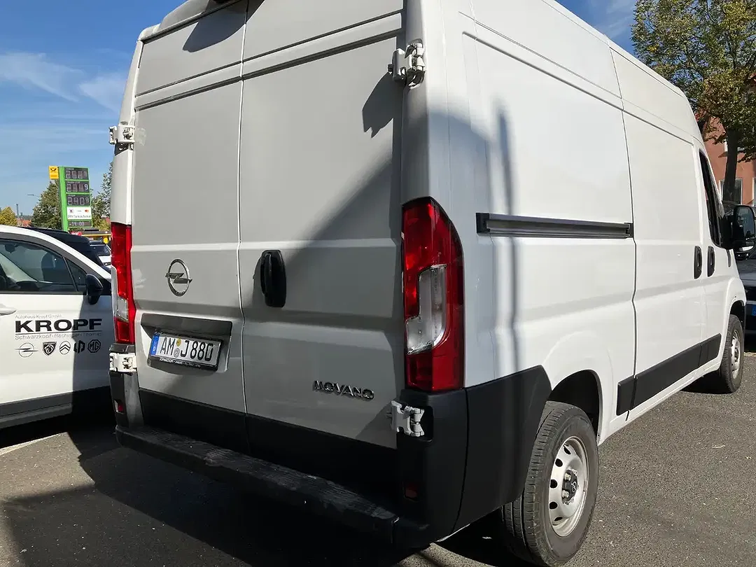Opel Movano - foto 2