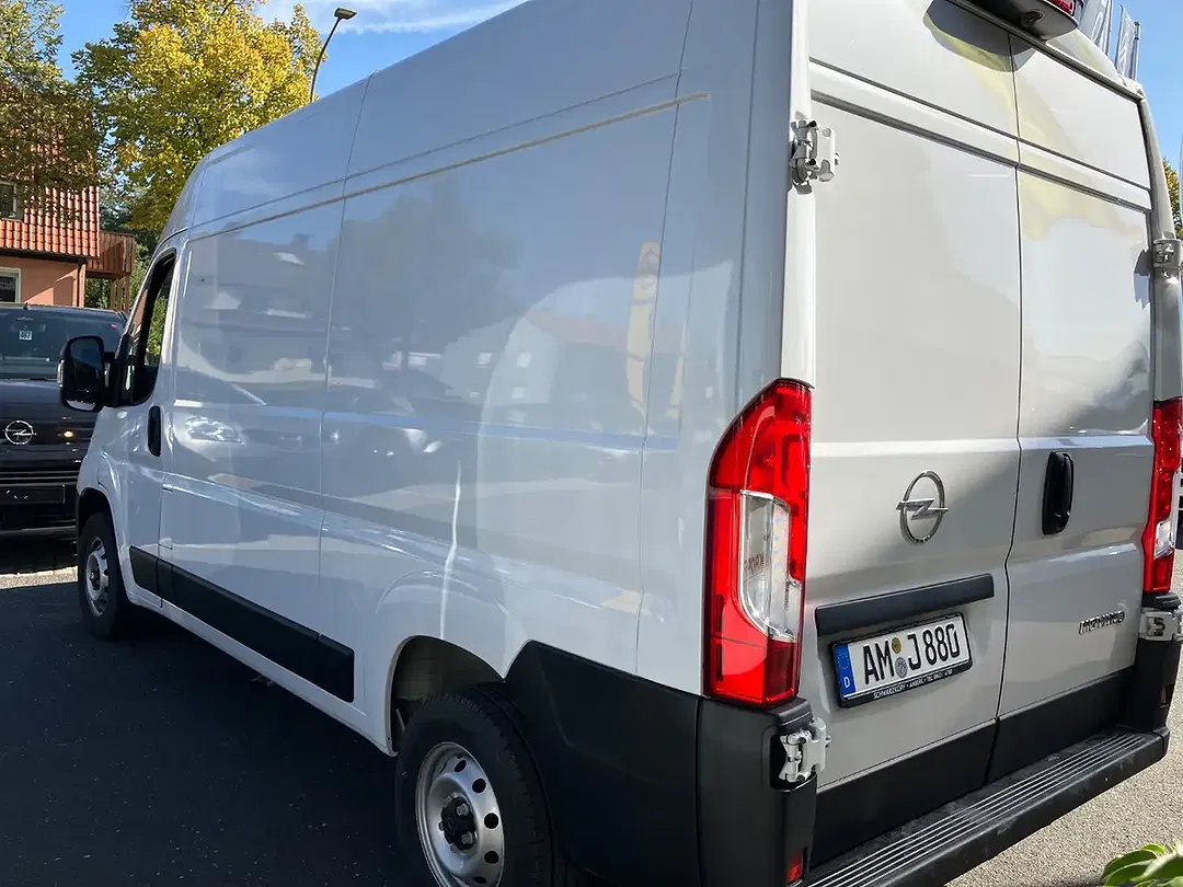 Opel Movano - Thumbnail 4