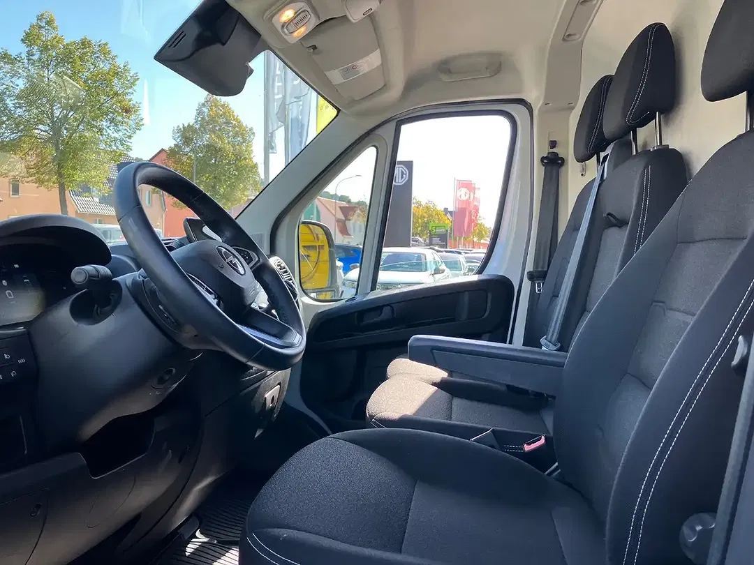 Opel Movano - Thumbnail 7