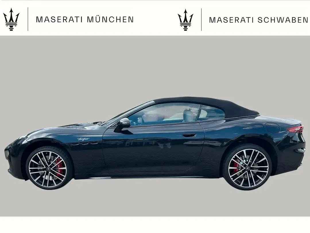 Maserati GranCabrio Trofeo - Thumbnail 3