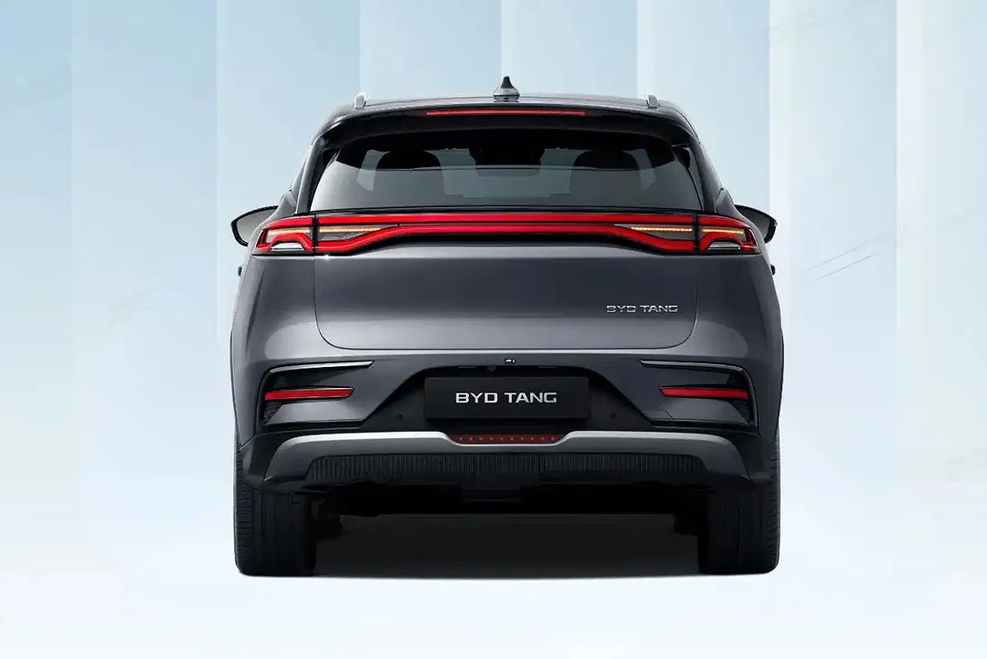 BYD Tang AUT - Thumbnail 3