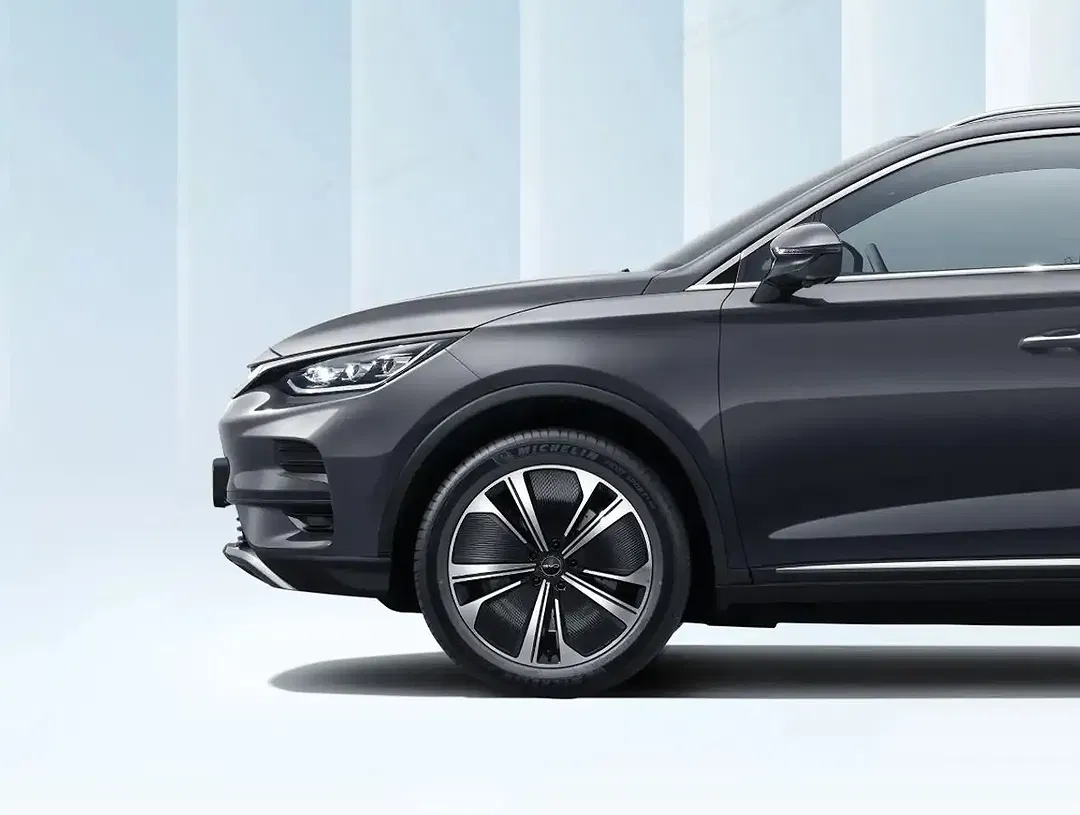 BYD Tang AUT - Thumbnail 4