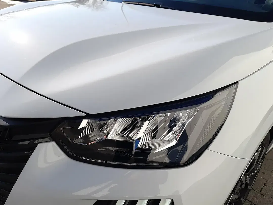 Peugeot 208 Style - Thumbnail 11