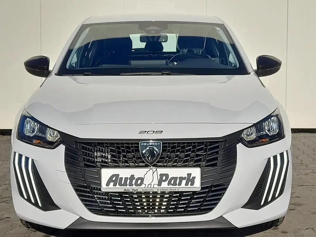 Peugeot 208 Style - Thumbnail 4