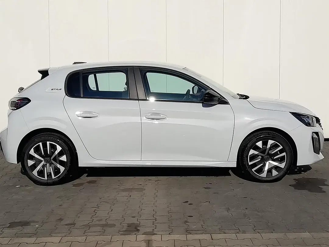 Peugeot 208 Style - Thumbnail 6
