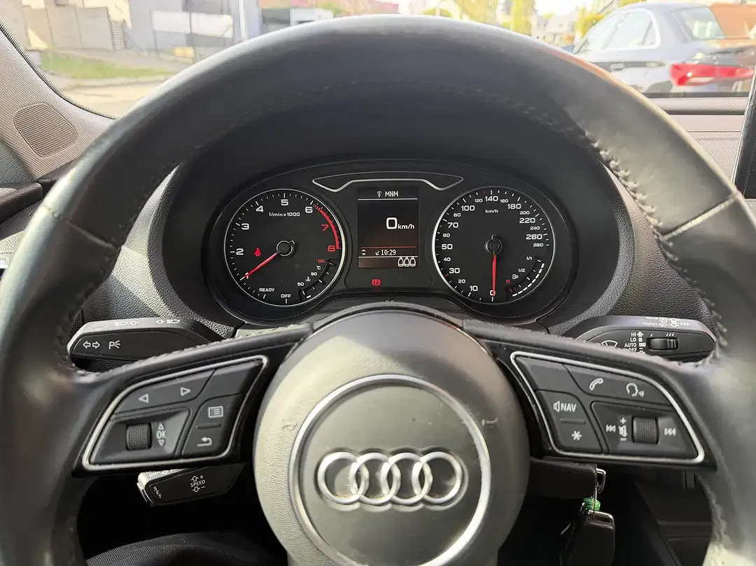 Audi A3 30 TFSI Sportback - Thumbnail 8