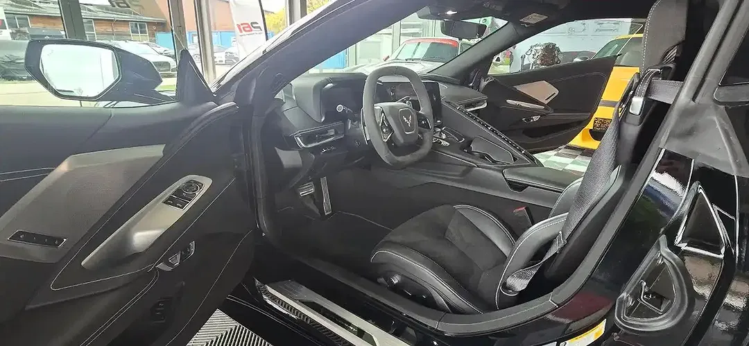 Corvette C8 - foto 15