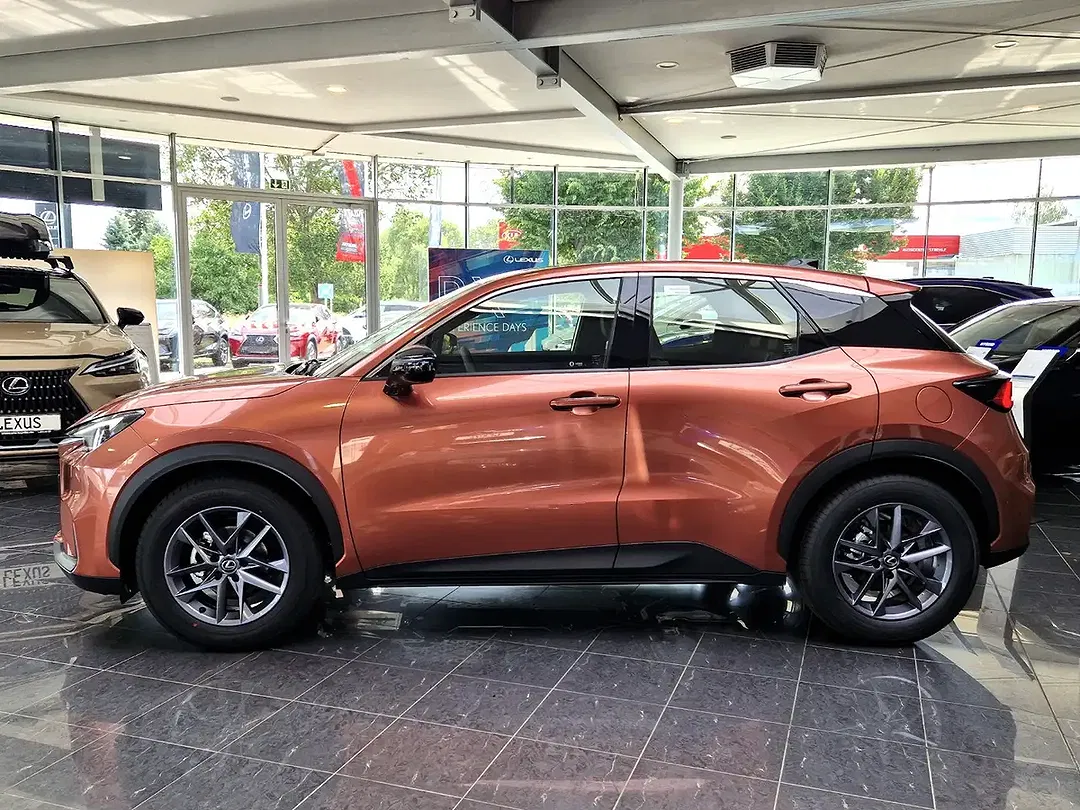 Lexus LBX 1.5 Comfort - Thumbnail 4