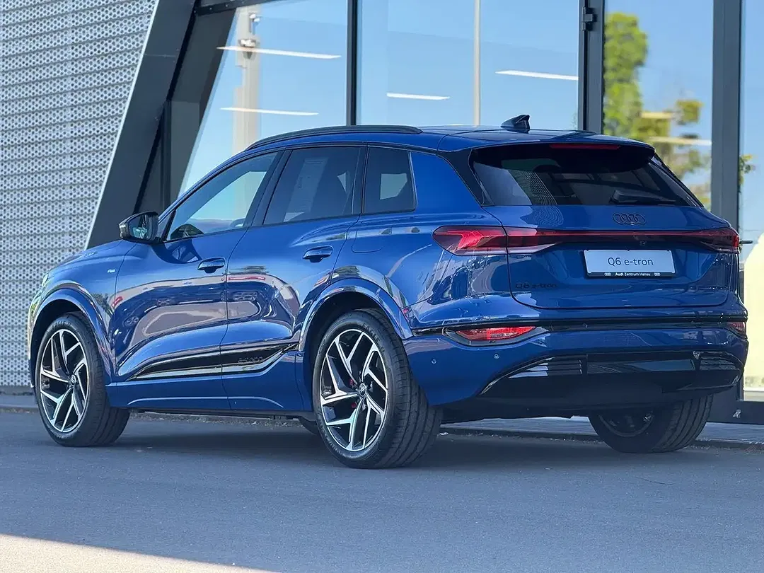 Audi Q6 e-tron performance S line - foto 2