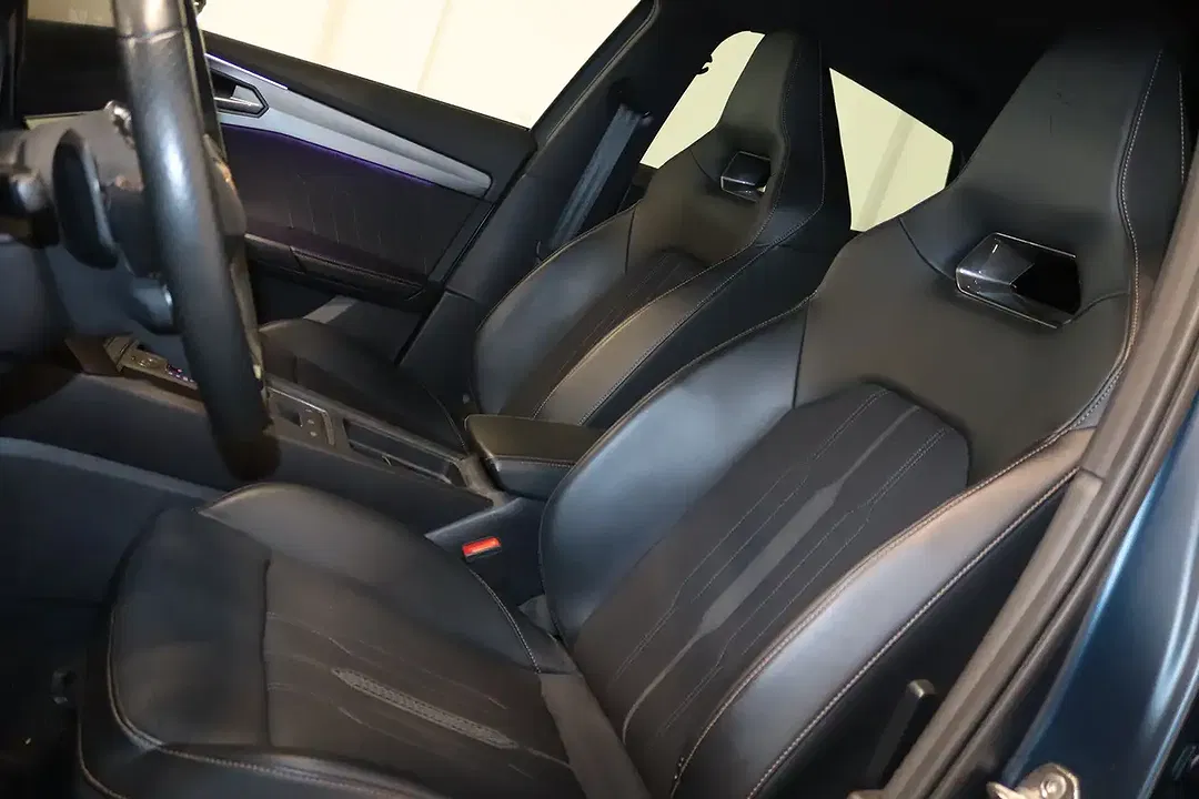 CUPRA Formentor PHEV VZ - Thumbnail 6