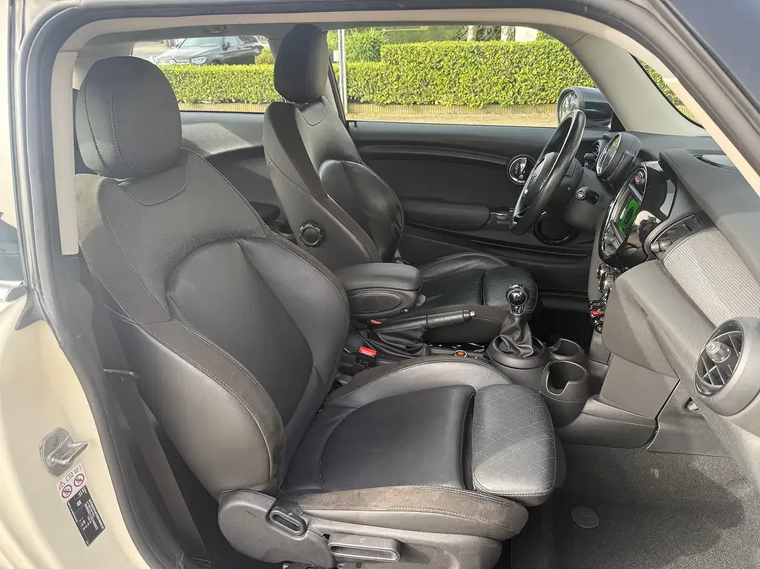 MINI Cooper 1.5 - Thumbnail 11