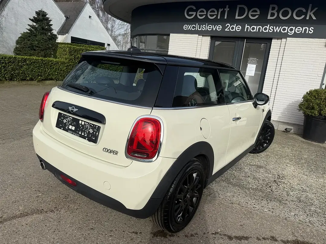 MINI Cooper 1.5 - Thumbnail 3