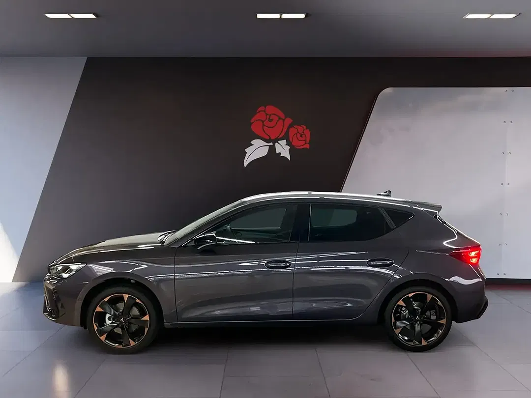 CUPRA Leon 1.5 eTSI - Thumbnail 2