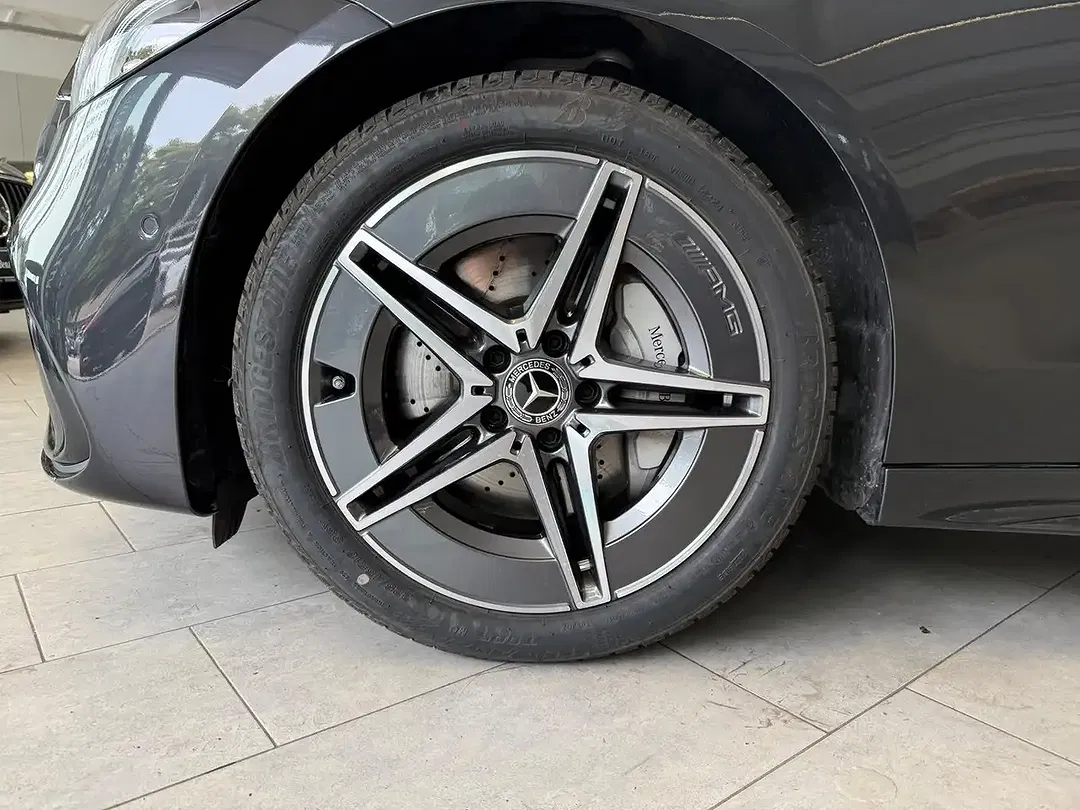 Mercedes-Benz C 200 AMG - Thumbnail 8