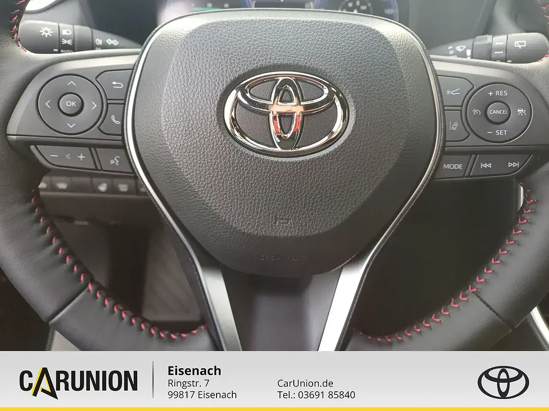 Toyota RAV 4 PHEV 4x4 - Thumbnail 13