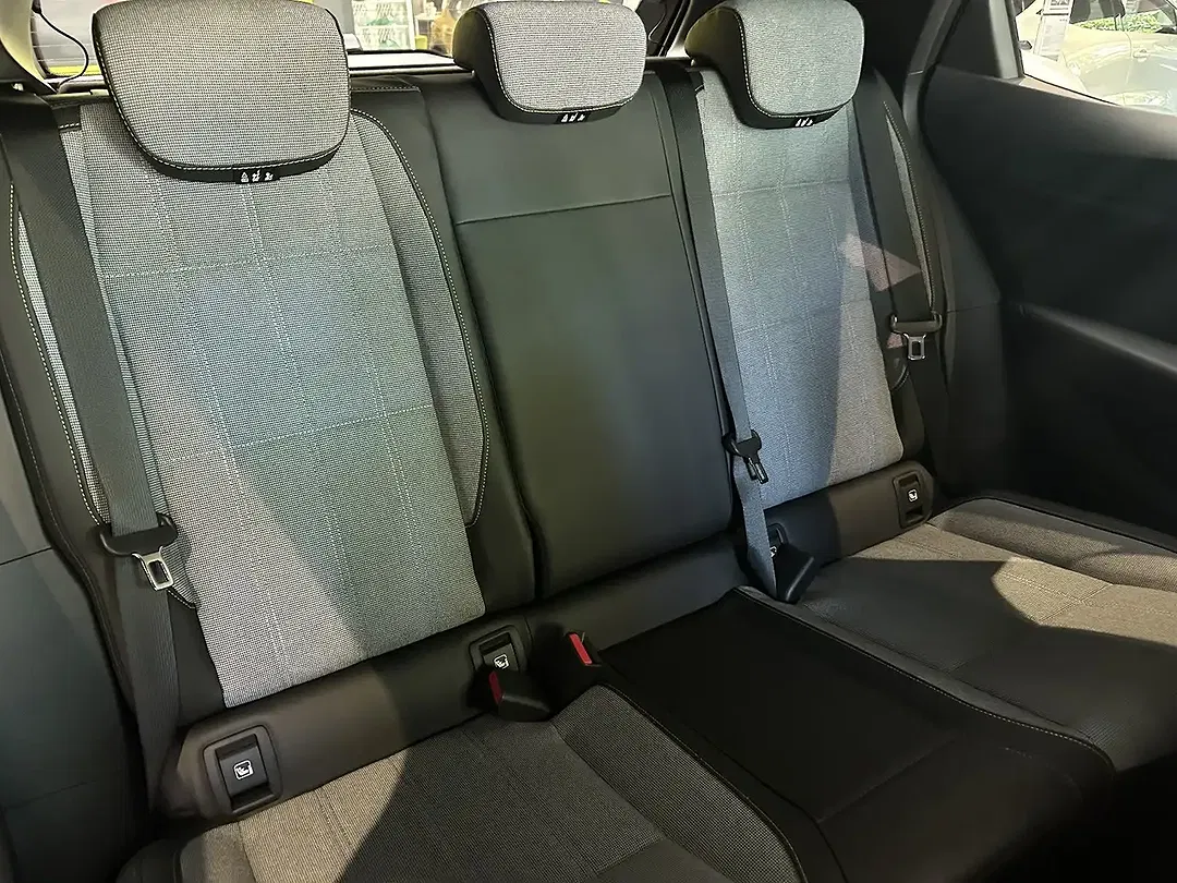 Renault Megane E-Tech Techno Comfort - Thumbnail 13