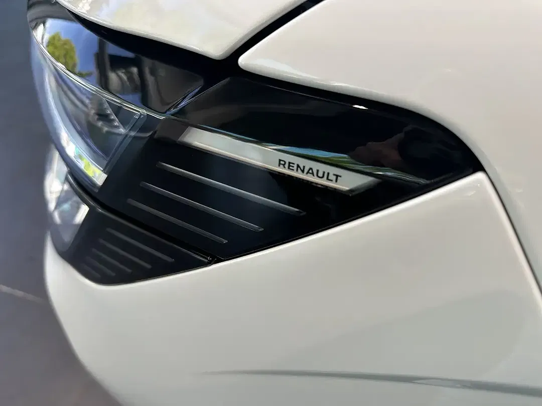 Renault Megane E-Tech Techno Comfort - Thumbnail 5