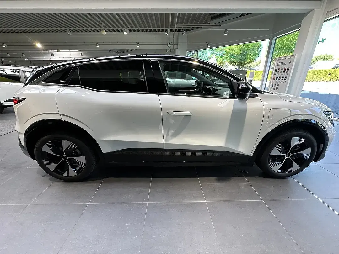 Renault Megane E-Tech Techno Comfort - Thumbnail 8