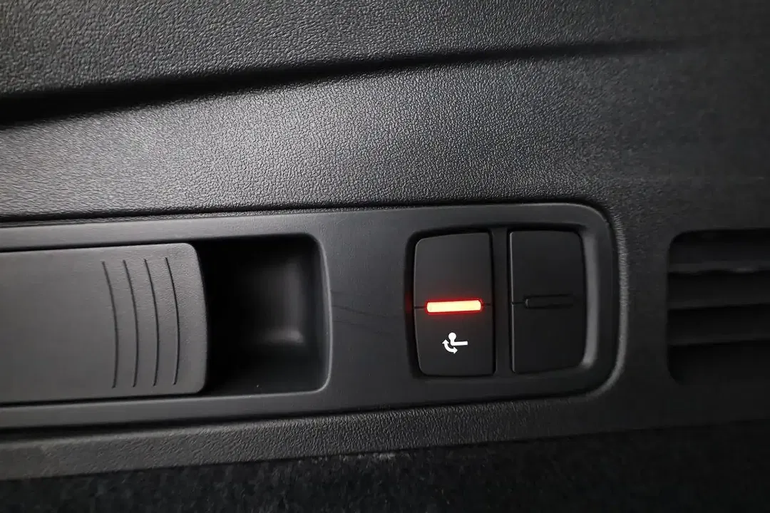 Audi Q5 2.0 TDI S tronic quattro - Thumbnail 12