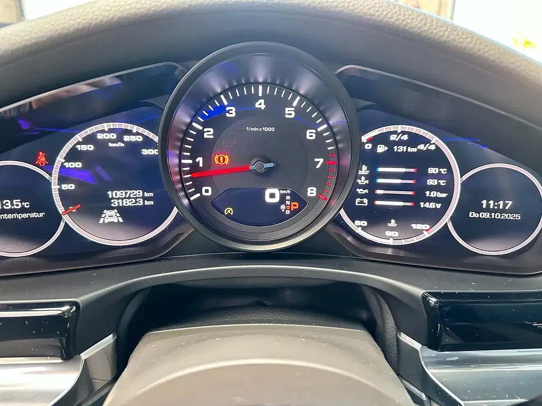 Porsche Panamera 4 Sport Turismo Turbo - foto 15