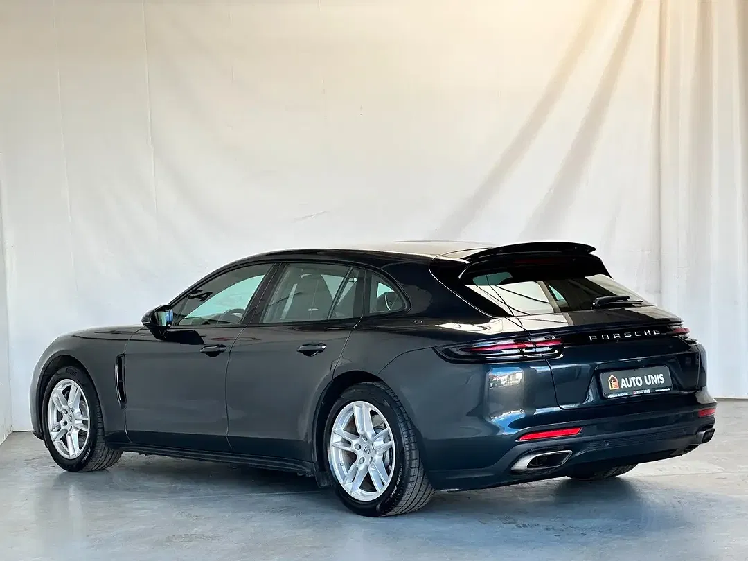 Porsche Panamera 4 Sport Turismo Turbo - Thumbnail 8