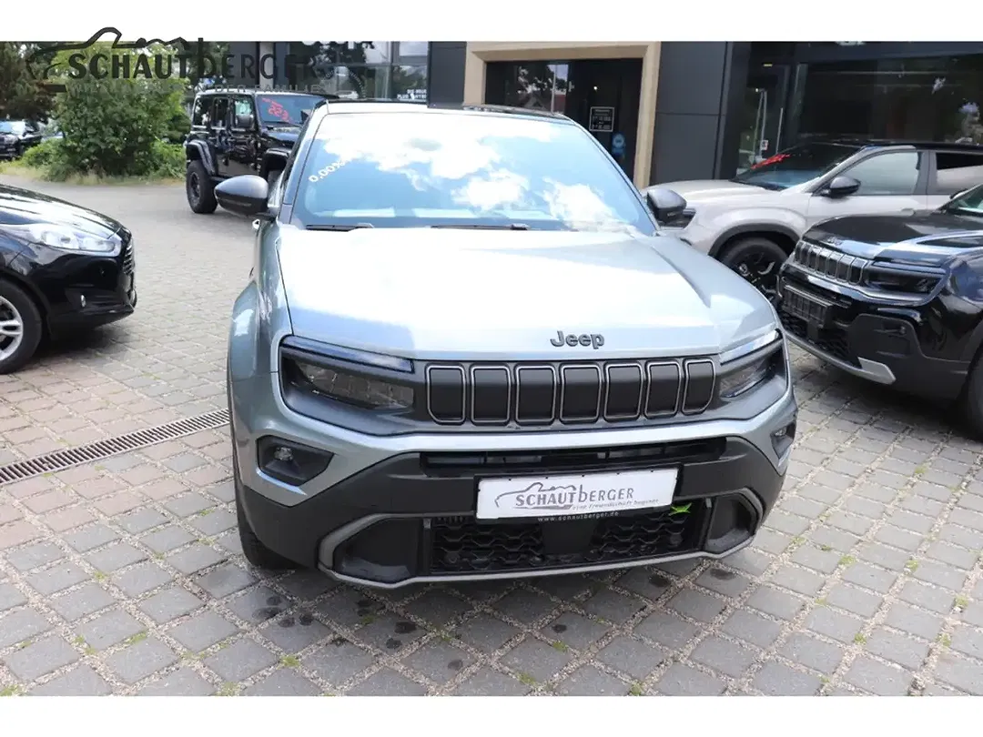 Jeep Avenger MHEV 4xe Overland - foto 1