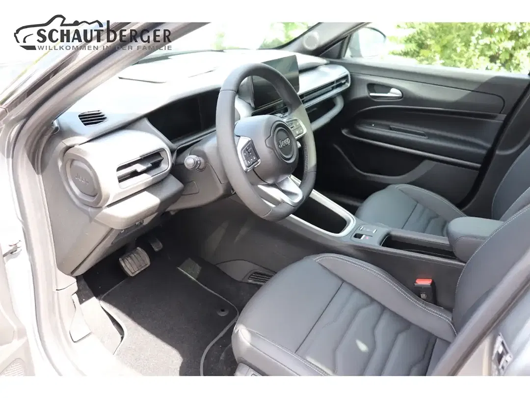 Jeep Avenger MHEV 4xe Overland - foto 15