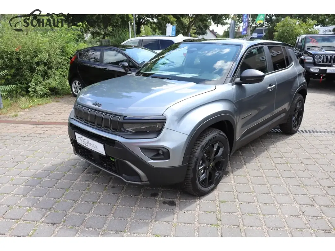 Jeep Avenger MHEV 4xe Overland - Thumbnail 4