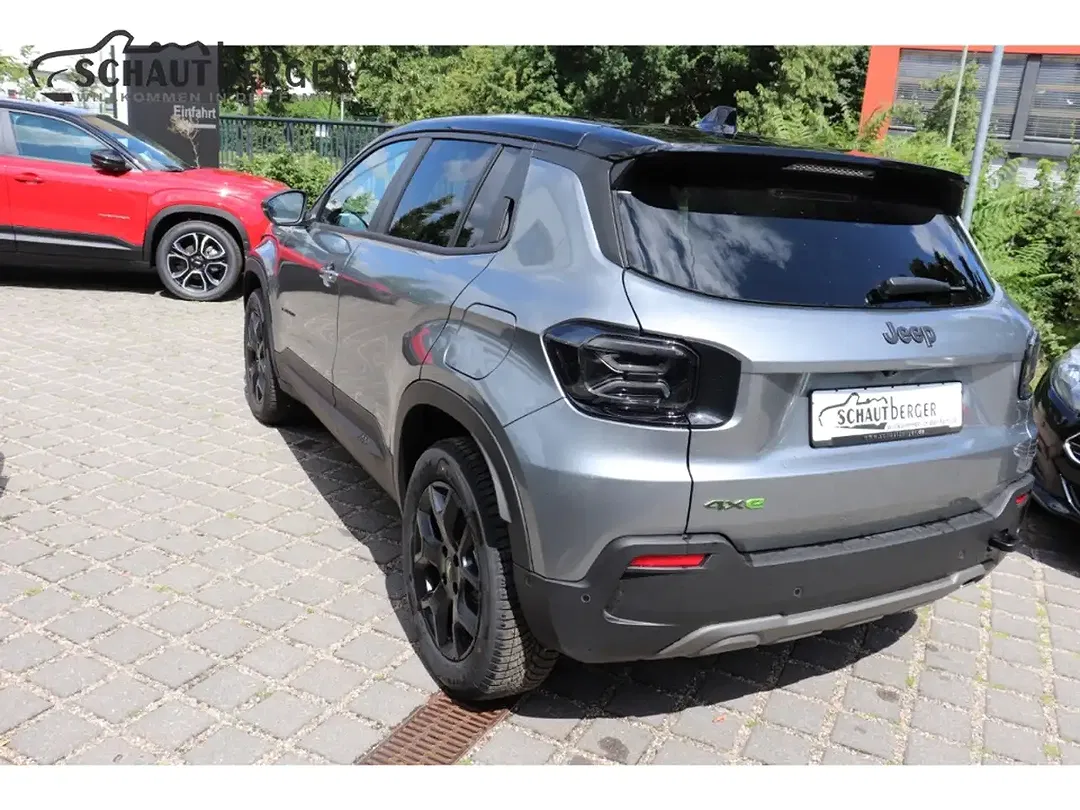 Jeep Avenger MHEV 4xe Overland - Thumbnail 6