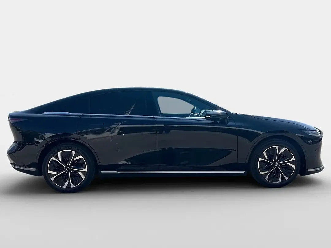 Mazda 6e Takumi - Thumbnail 3