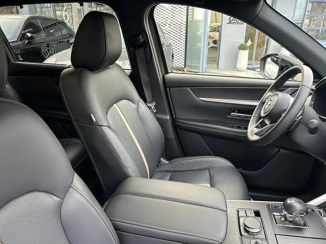 Mazda CX-80 2.5 8AT AWD PHEV Homura - Thumbnail 7