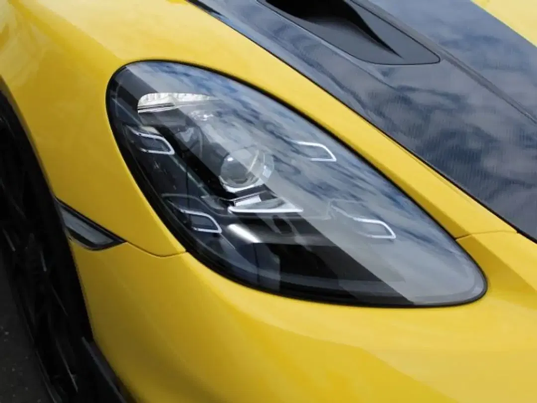 Porsche 718 Spyder RS - Thumbnail 7