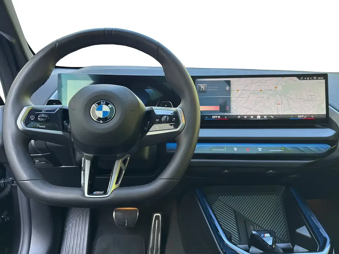 BMW X3 xDrive M Sport - Thumbnail 2