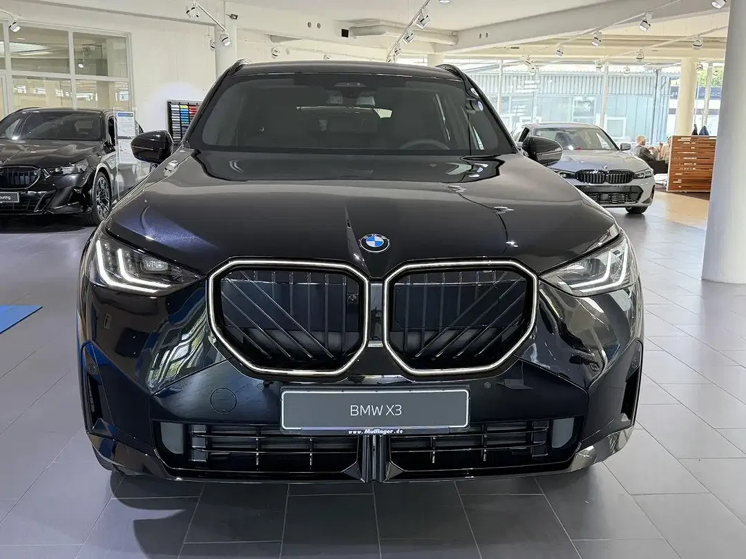 BMW X3 M Sport Pro - Thumbnail 2