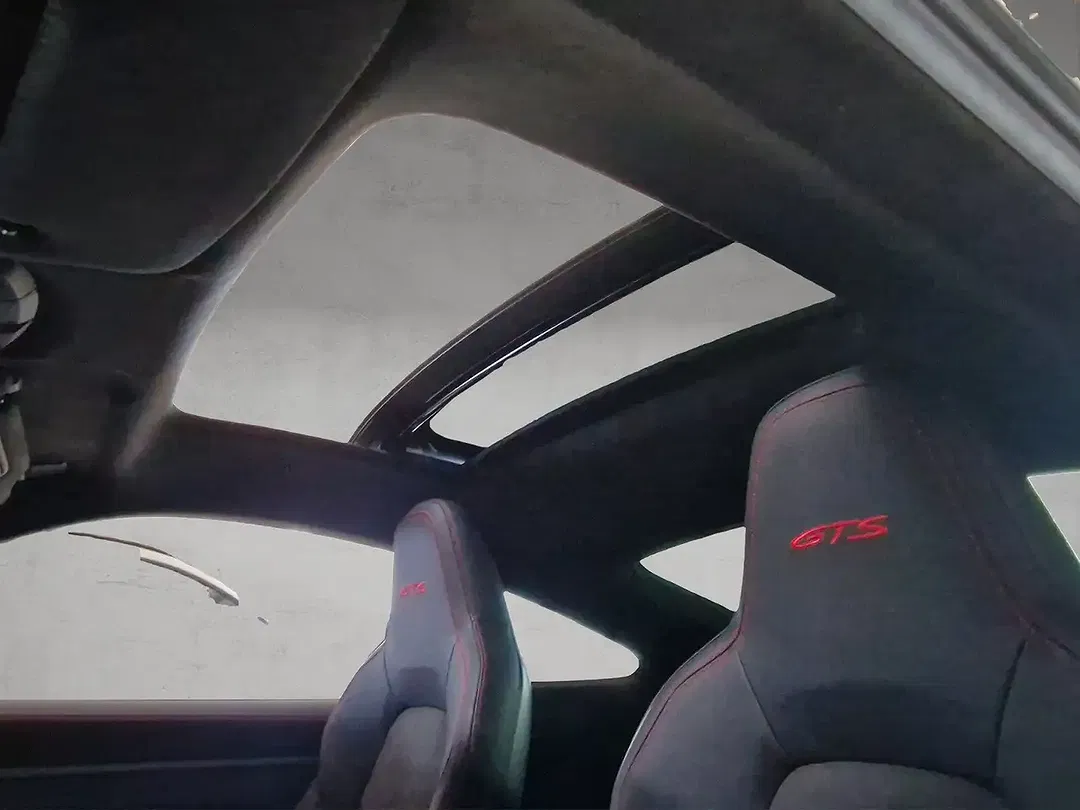Porsche 911 Carrera GTS - Thumbnail 14