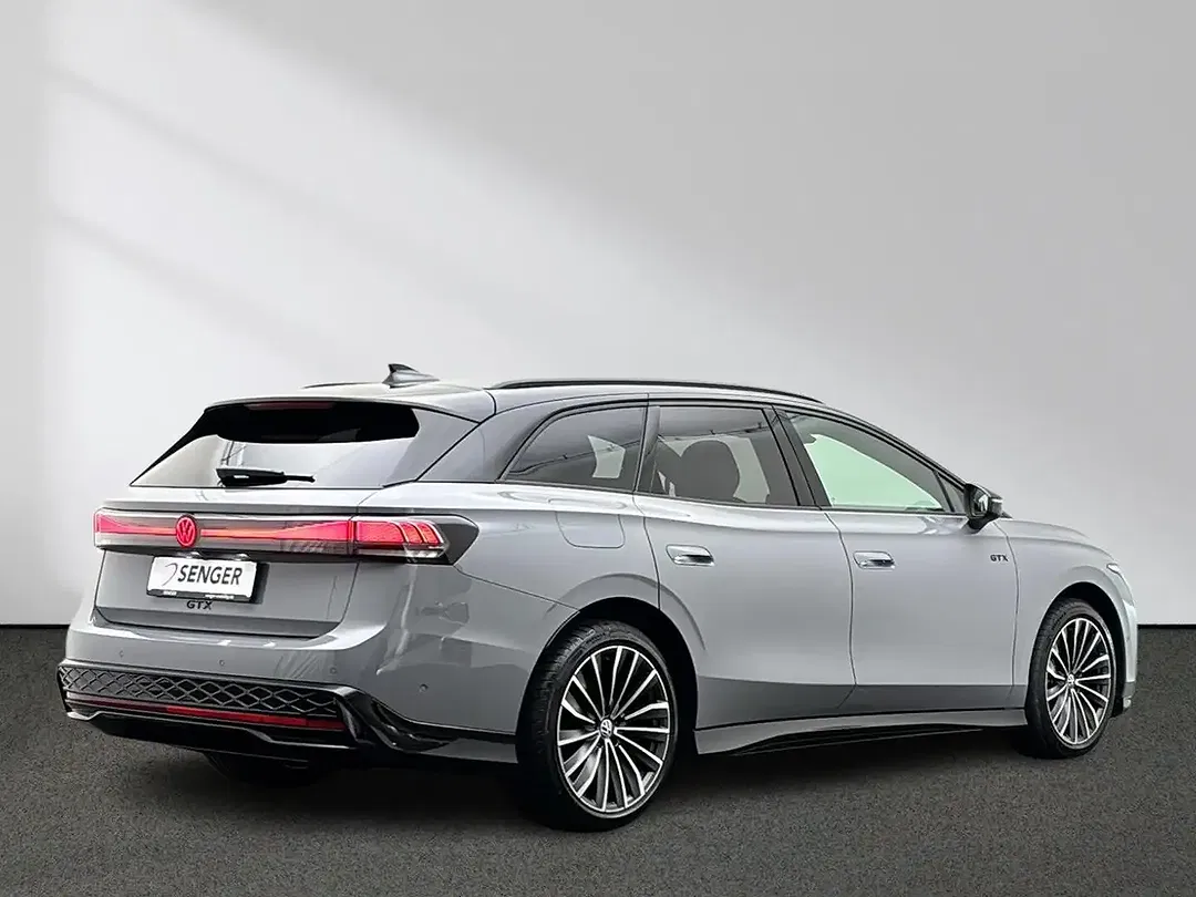 Volkswagen ID.7 4Motion - Thumbnail 3